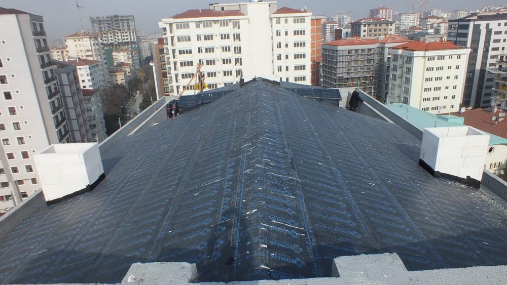 KSK Yapı - Çelik Çatı ve İzolasyonu İşi